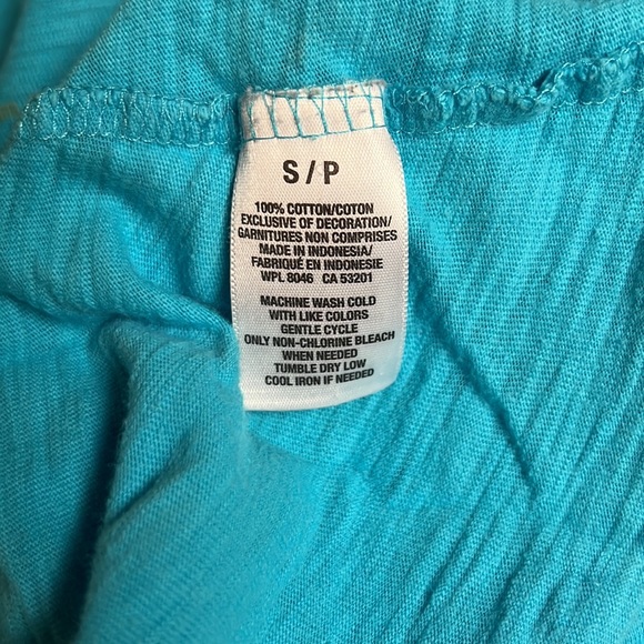 AEROPOSTALE Women’s Lightweight Tee - Sm - Picture 4 of 4